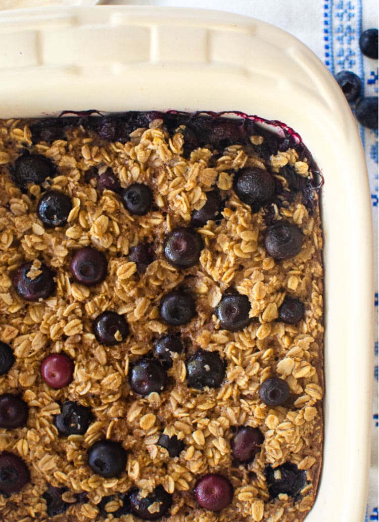 Pan with healthy breakfast blueberry oatmeal.